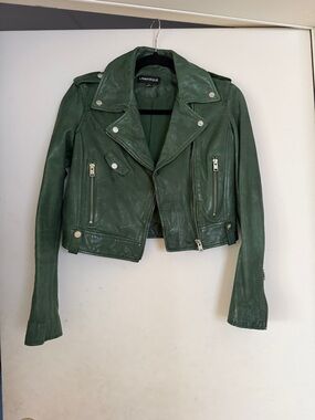 Lamarque Ciara Cropped Forest Green Leather Moto Jacket